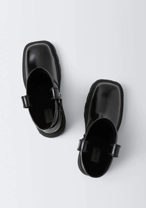 Dominique Leather Black