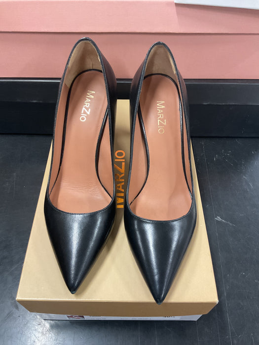 Pumps 10 Black