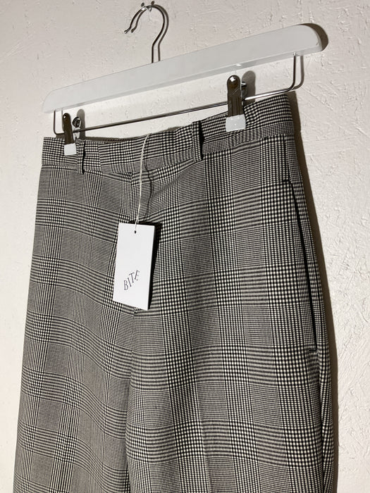 Credo Straight Checked Trousers