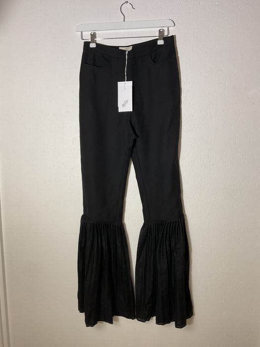 Credo Pleated Bottom Trouser