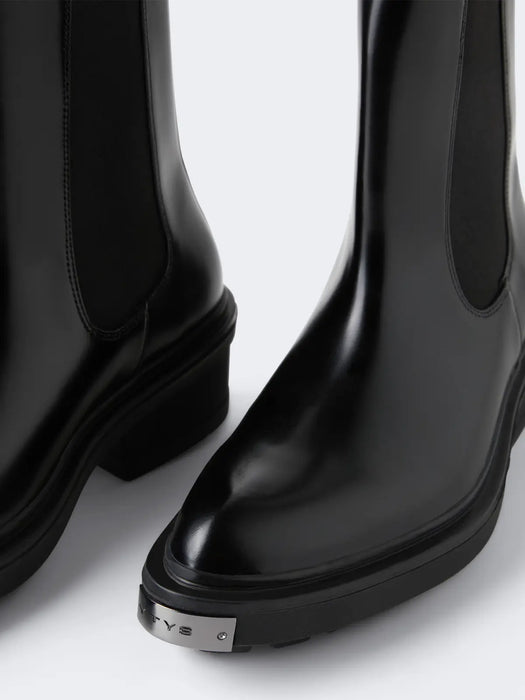 Nikita II Leather Black