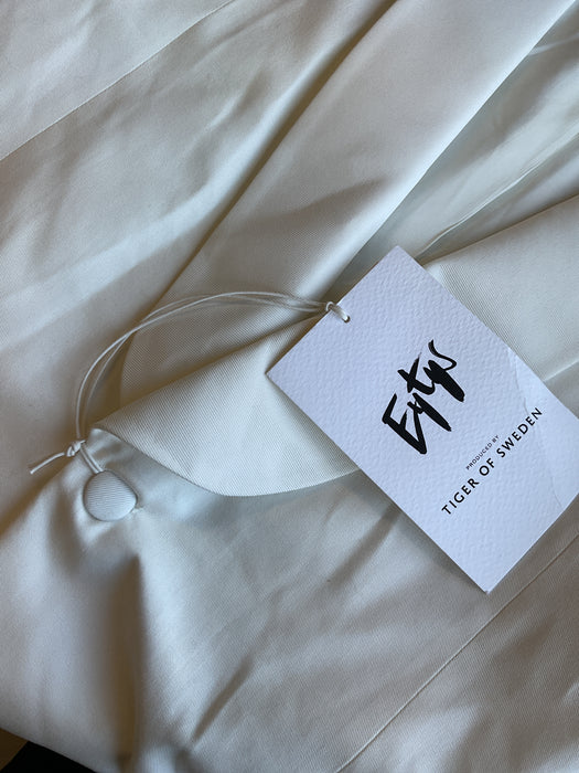 Sample white tuxedo jacket