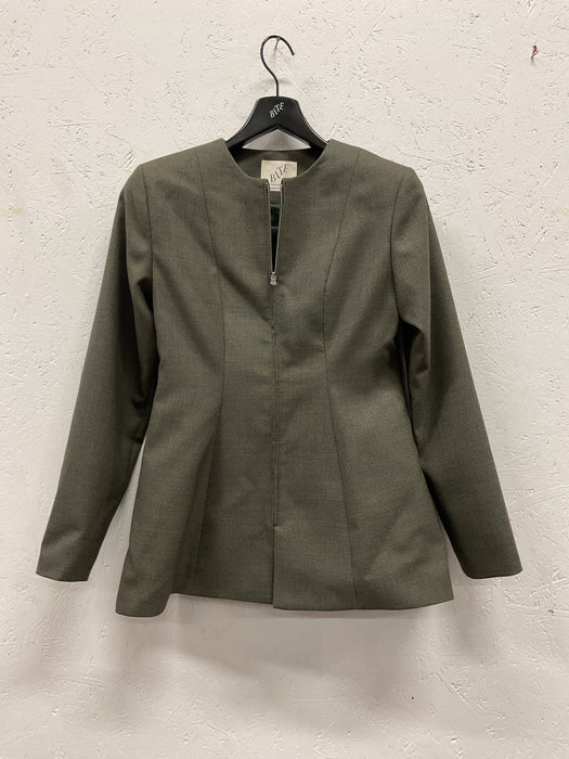 Bloused Shaped Wool Jacket
