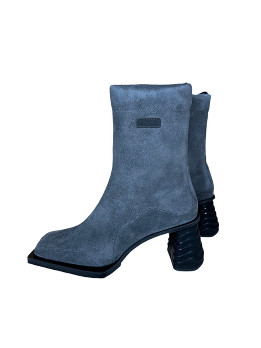 Gaia Suede Grey