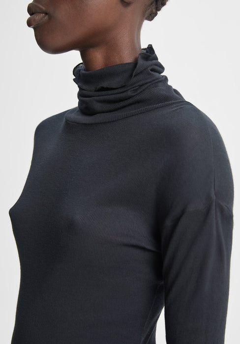 Long-sleeve Roller
