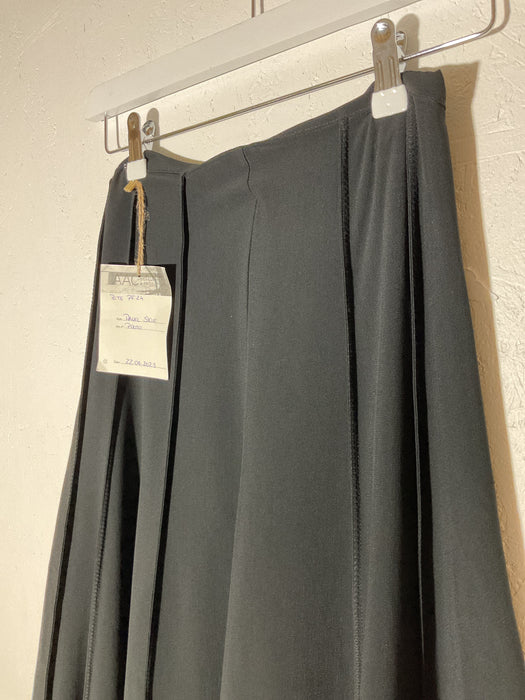 Panel Skirt