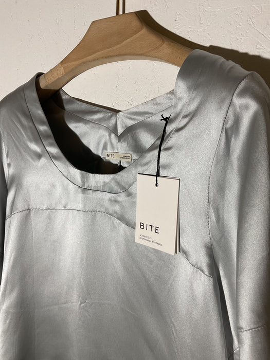 Frame Silk Tee