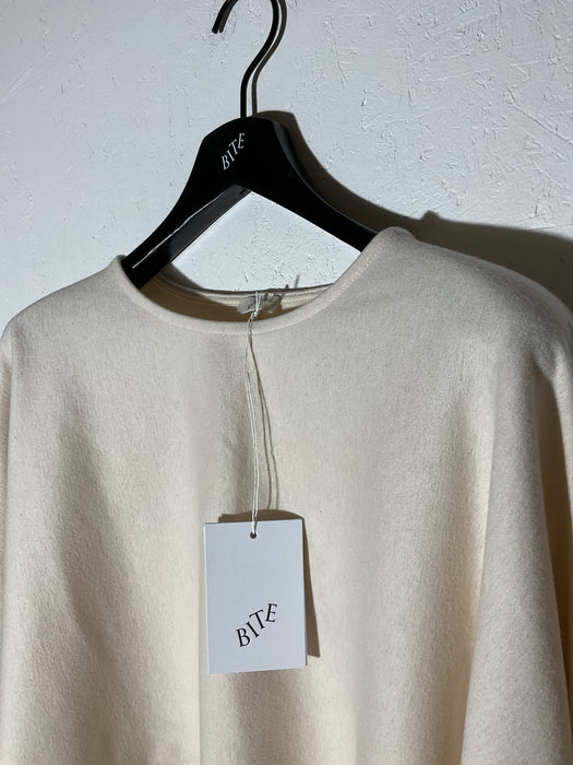 Movere Wool Top
