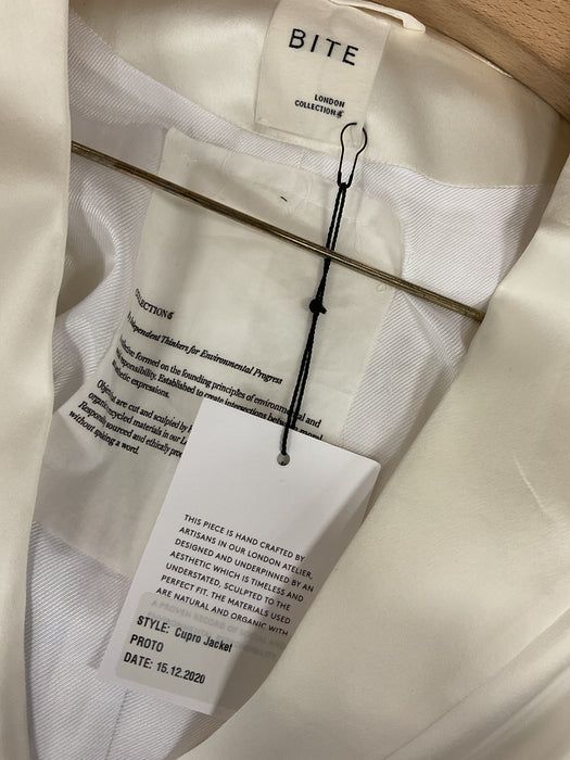 Jacket in Cupro.