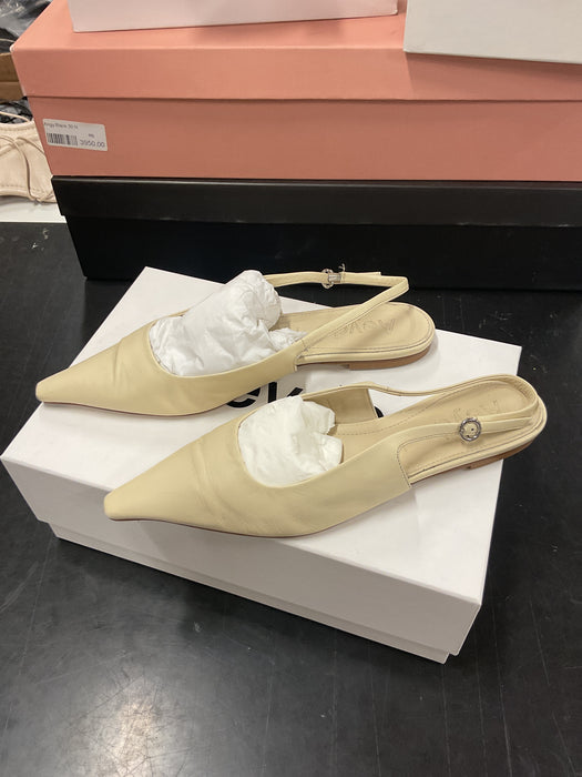 Annora Slingbacks flats