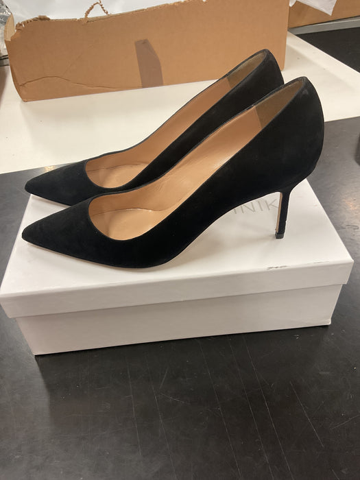 BB 90 Suede Pumps