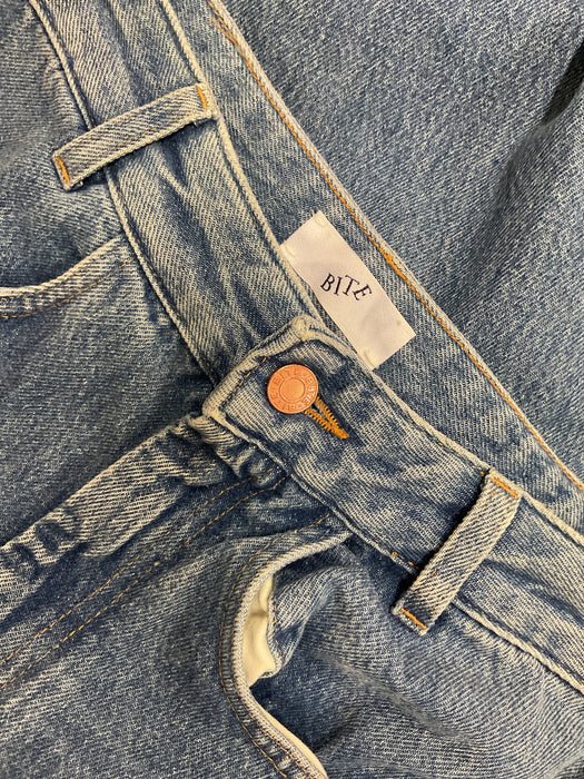 Curved Denim Sample