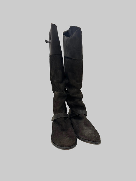 Charley Suede