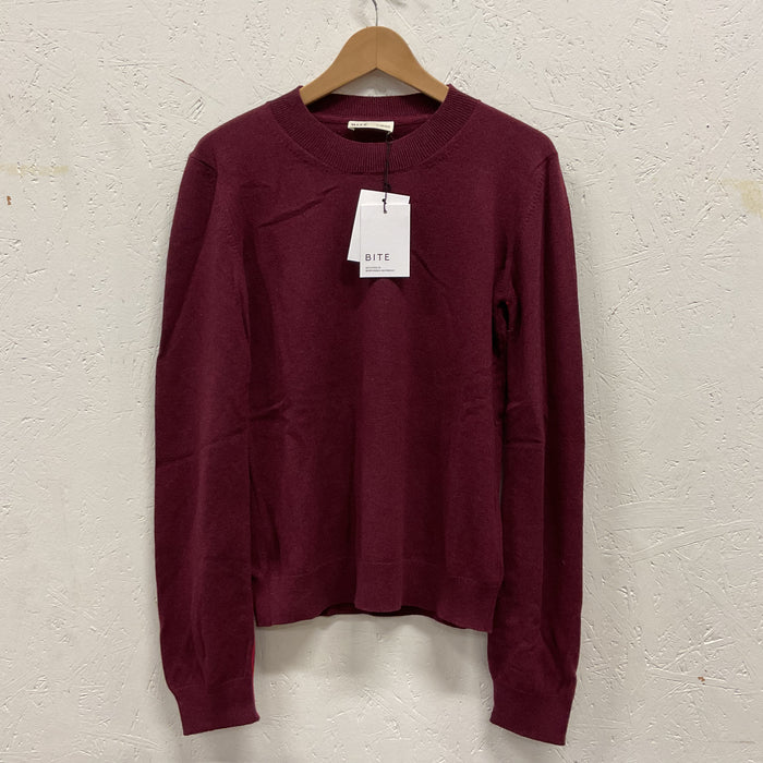 Burgundy cashmere sweater